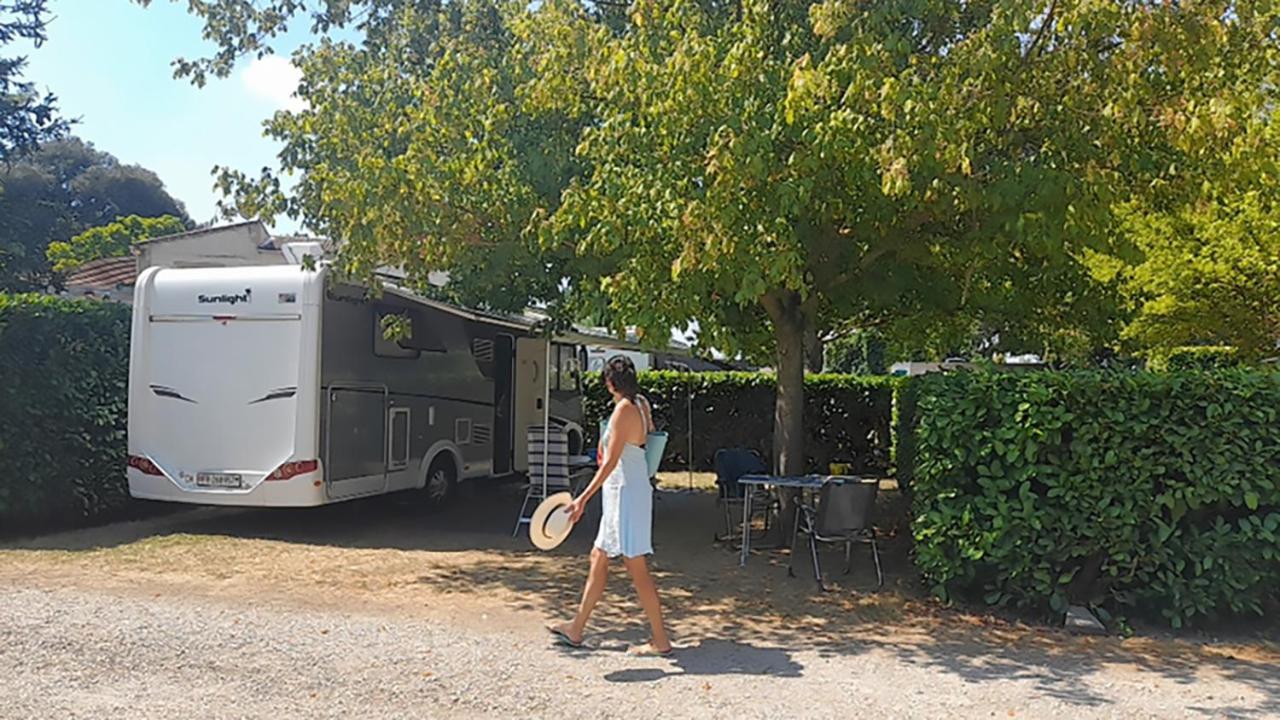וואלנסול Camping Tikayan L'Oxygene מראה חיצוני תמונה